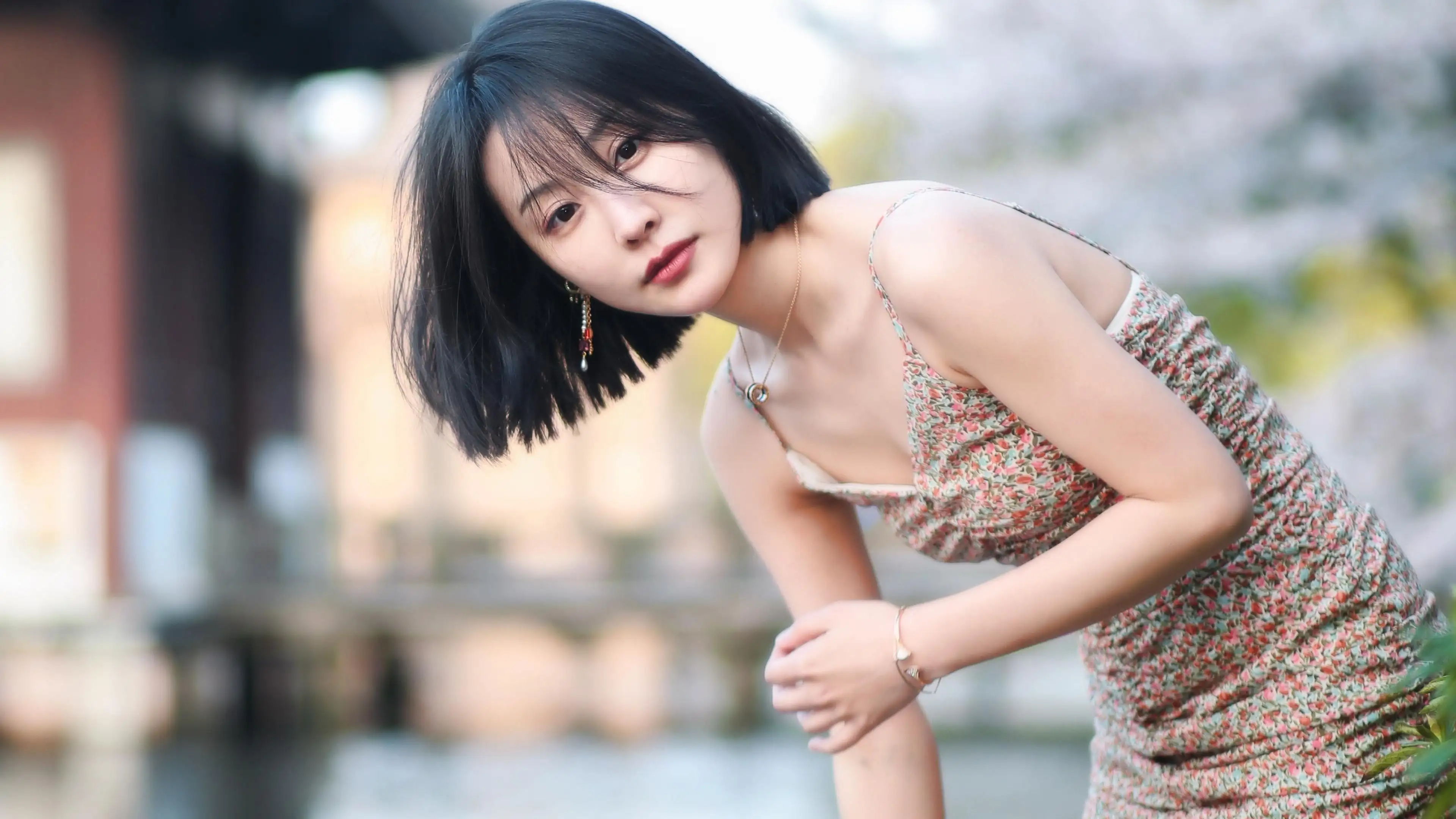 阿里成都伴游小姐姐雅美
