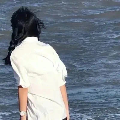 阿里伴游女生武映颖的资料