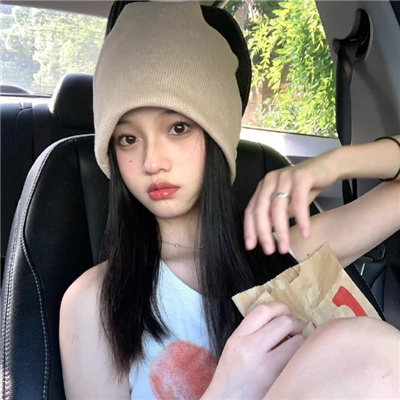 阿里伴游女生丛河灵的资料